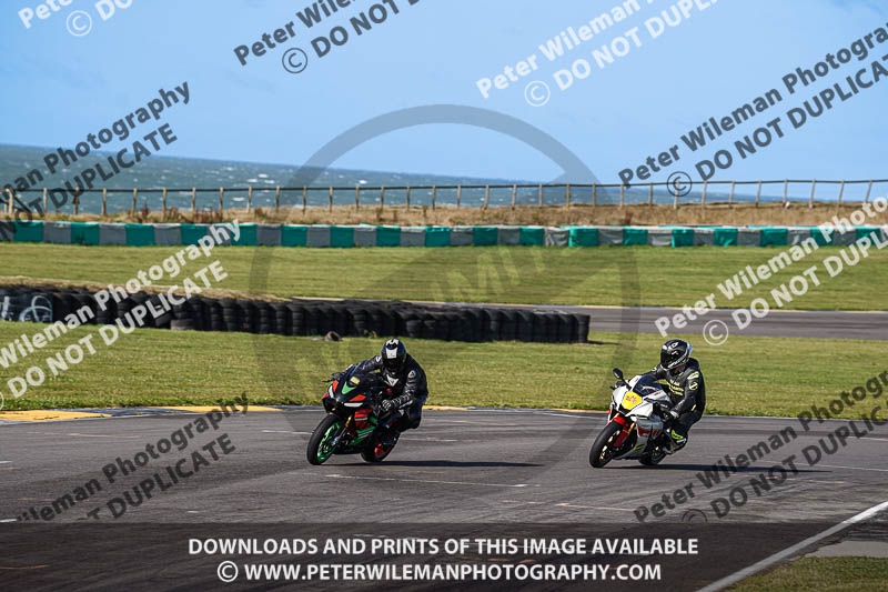 anglesey no limits trackday;anglesey photographs;anglesey trackday photographs;enduro digital images;event digital images;eventdigitalimages;no limits trackdays;peter wileman photography;racing digital images;trac mon;trackday digital images;trackday photos;ty croes